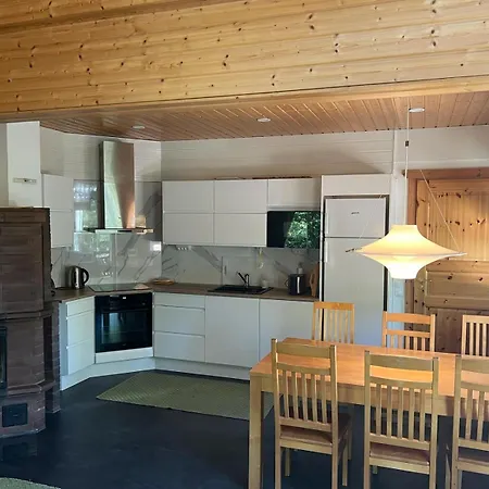 Karhu Chalet *