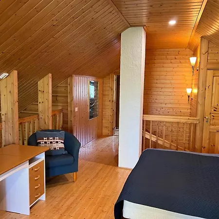 Karhu Chalet *
